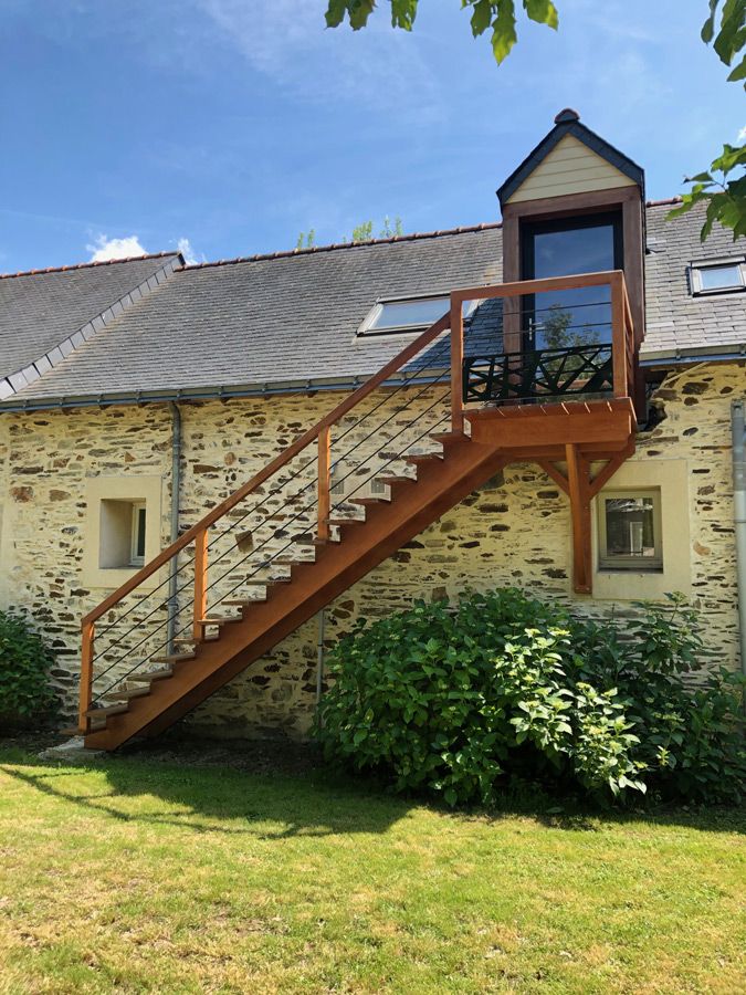 Escalier en bois et acier