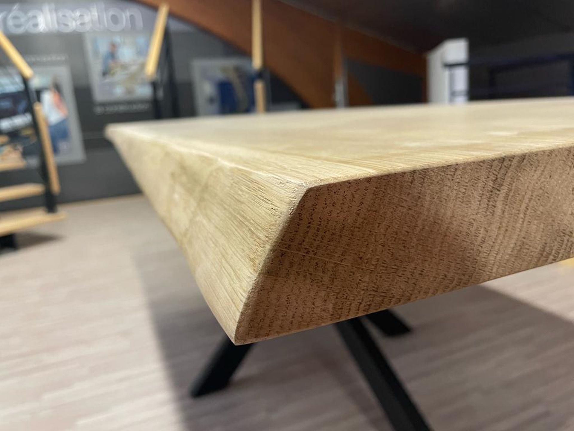 Table sur-mesure en bois